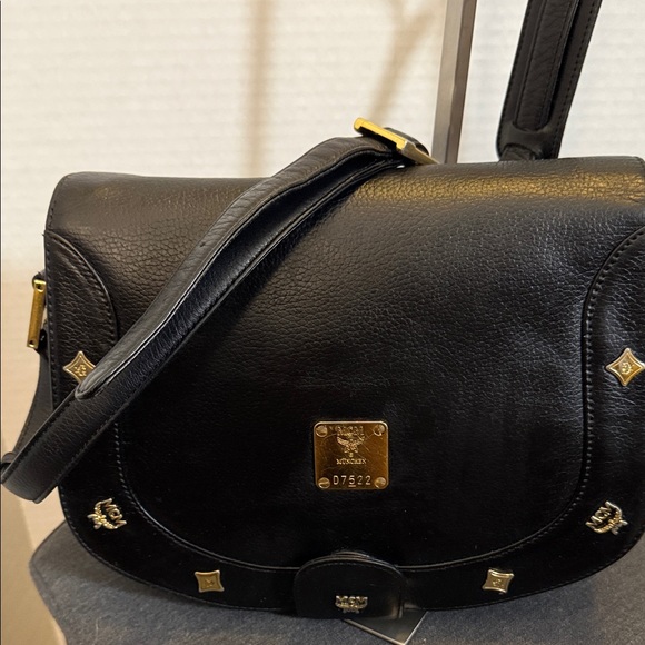 MCM Vintage Black Leather Crossbody Shoulder Bag - Picture 2 of 15